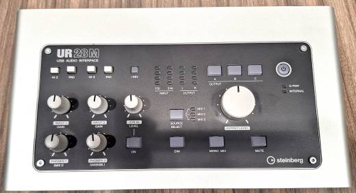 Gear Hunter | Steinberg - UR28M 4X6 USB 2.0 AUDIO INTERFACE