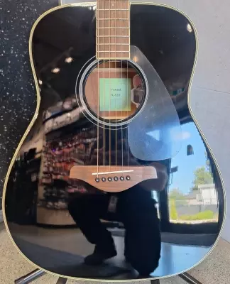 Yamaha - FG820 2