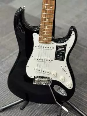 Fender - 014-4503-506 2