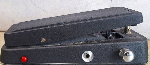 【新品未使用】Dunlop Cry Baby Mini Wah Jim Dunlop CBM95 Cry Baby Mini Wah - Guitar Village