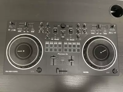 Pioneer DJ - DDJ-REV1