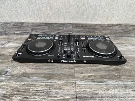 Numark - Mixtrack Platinum FX 2