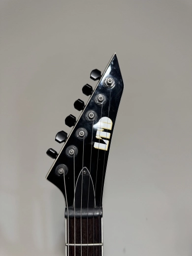 ESP LTD MH-1000 SATIN BLACK 2