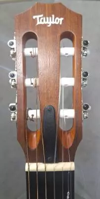 Taylor Guitars -Academy 12e-N Grand Concert Nylon Spruce/Sapele Acoustic w/ES-B & Gigbag 2