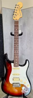 Fender - FENDER AM PERFORMER STRAT HSS RW 3TSB W/GB