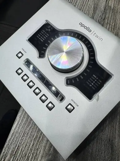 Universal Audio - UA-APLTWDU 2