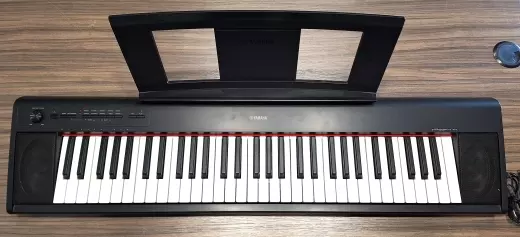 Yamaha - NP12 B