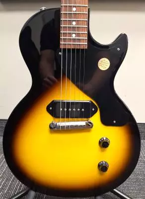 Gibson Les Paul Junior Electric Guitar with Hardshell Case - Vintage Tobacco Burst 2