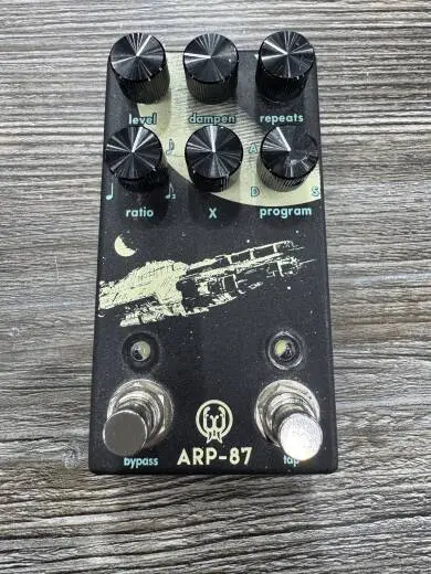 Walrus Audio - ARP-87