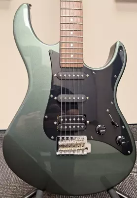 Yamaha - Pacifica PAC112XJ 2