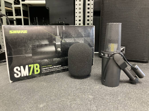 SM7B Cardioid Dynamic Microphone