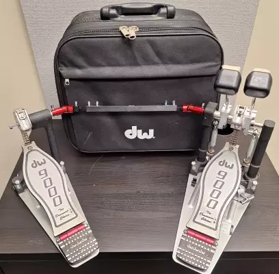 Drum Workshop -DW 9000 DOUBLE BASS DRUM PEDAL W/BAG