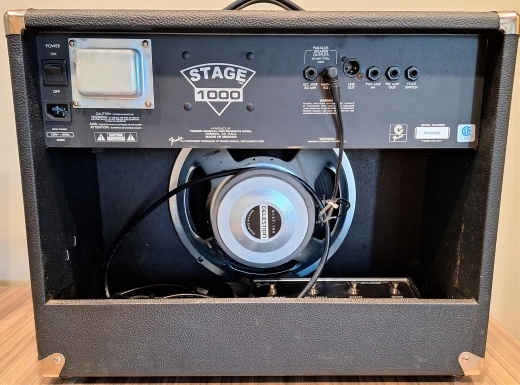 FENDER STAGE 1000 AMP W DSP CELESTION SPK 2