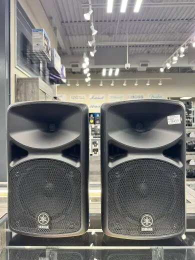 Yamaha - STAGEPAS400I