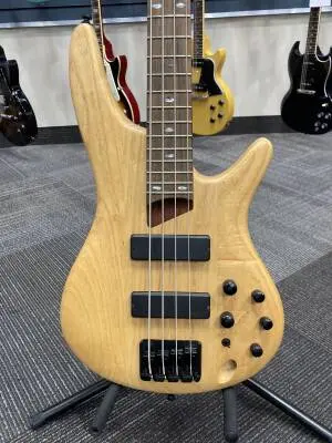 Ibanez SR600 Bass 2