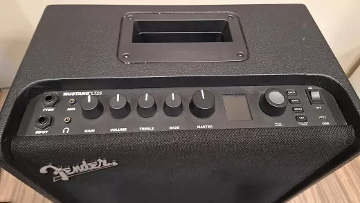 Fender - MUSTANG LT25 2