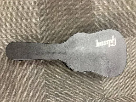 Gibson Acoustic J-45 Standard 2