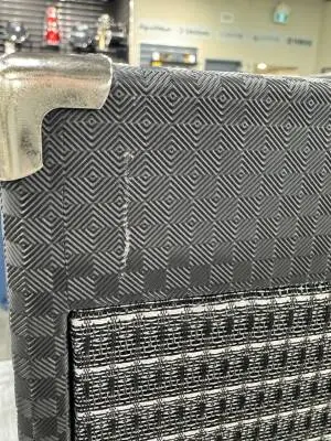 Ampeg RB115 Solid State Combo 2