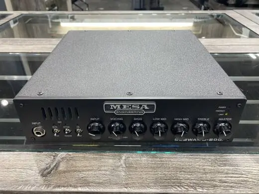 Mesa Boogie D800 Amplifier