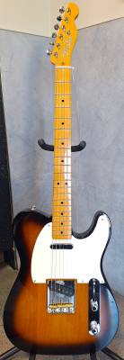 Store Special Product - FENDER VINTERA II 50S NOCASTER MN 2TS W/GB