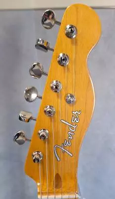 FENDER VINTERA II 50S NOCASTER MN 2TS W/GB 2
