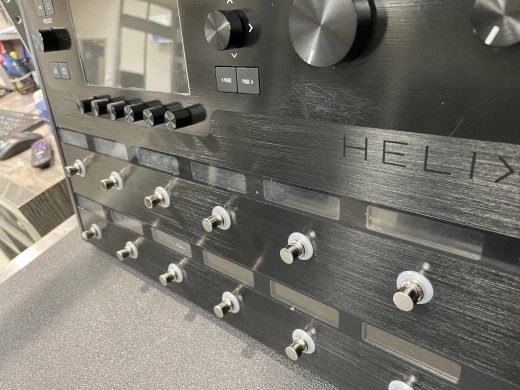 Line 6 - HELIX 2