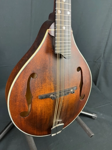 EASTMAN A-STYLE MANDOLIN SOLID SPRC/MPL 2