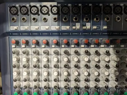 Soundcraft - SIGNATURE 22 2