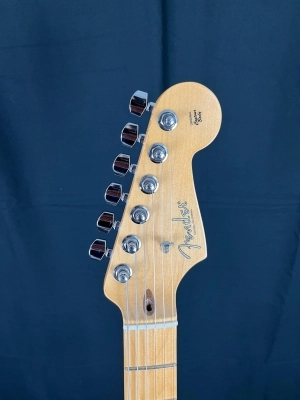 FENDER LE18 STRAT/TELE HYBRID MPL 2TS 2