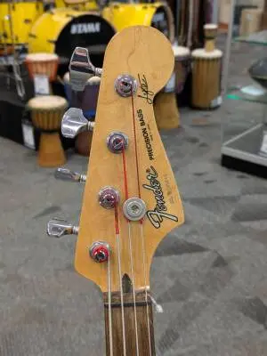 FENDER LYTE P-BASS (JAPAN) 2