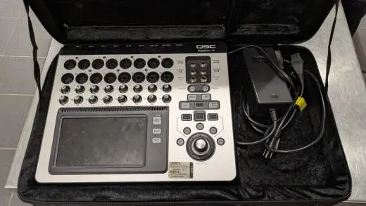 QSC - TOUCHMIX-16