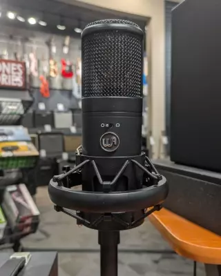 Warm Audio - WA-8000