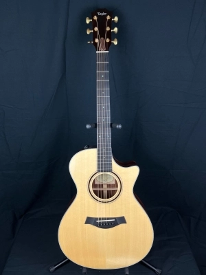 TAYLOR CUSTOM GRAND CONCERT