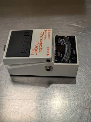 BOSS Chromatic Tuner | Long & McQuade