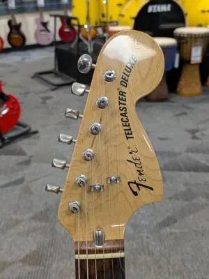 Fender - 011-5600-787 2