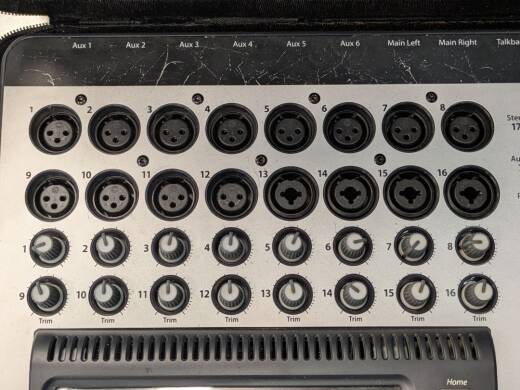 QSC - TOUCHMIX-16 2
