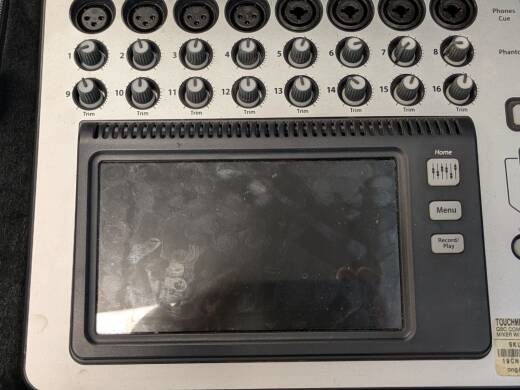 QSC - TOUCHMIX-16 2