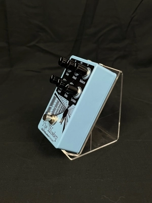 EARTHQUAKER WARDEN COMPRESSOR V2 2