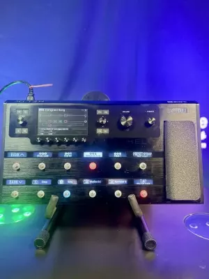 Store Special Product - Line 6 - HELIX