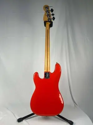 Fender - 014-0470-558 2