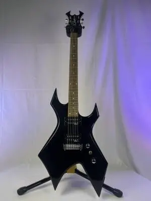 B.C. RICH BRONZE WARLOCK GUITAR BLACK