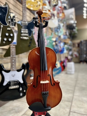 EASTMAN VIOLA OUTFIT W/OBLONG CASE/BOW 16