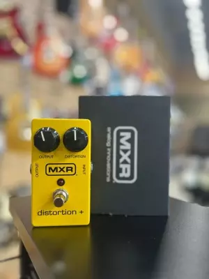 MXR - M104