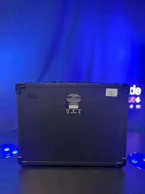 Blackstar IDCORE40V2 40W Digital Stereo Combo Amp 2