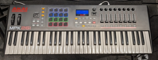 Akai MPK261 61-Note USB MIDI Controller