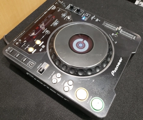 Pioneer CDJ-1000MK3 Professional CD/MP3 player 2
