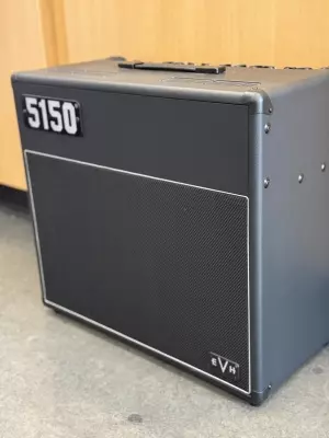 EVH 5150 Iconic 40W Black