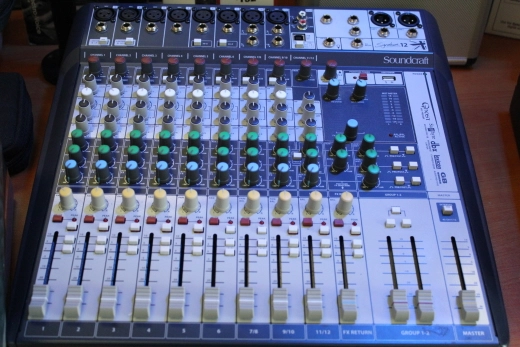 Soundcraft - SIGNATURE 12