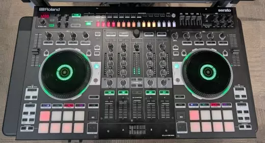 Roland DJ-808 4-Channel DJ Controller for Serato DJ Pro