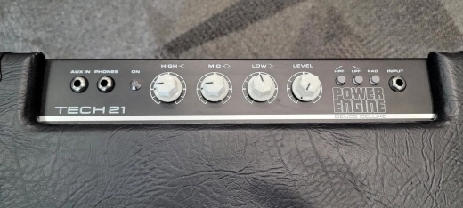 Tech 21 - T21-PE-200 2